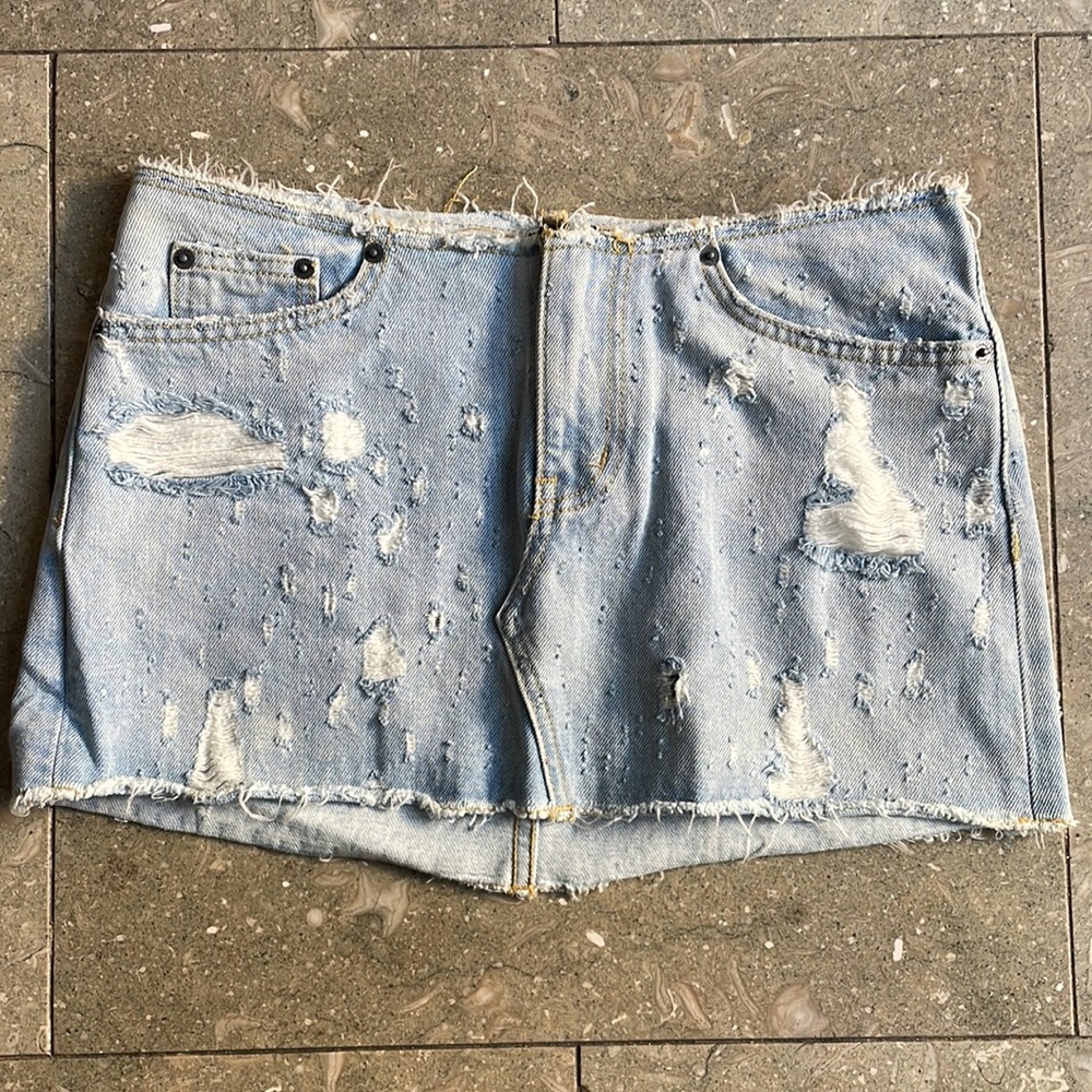 CARMAR distressed denim mini skirt (low rise)